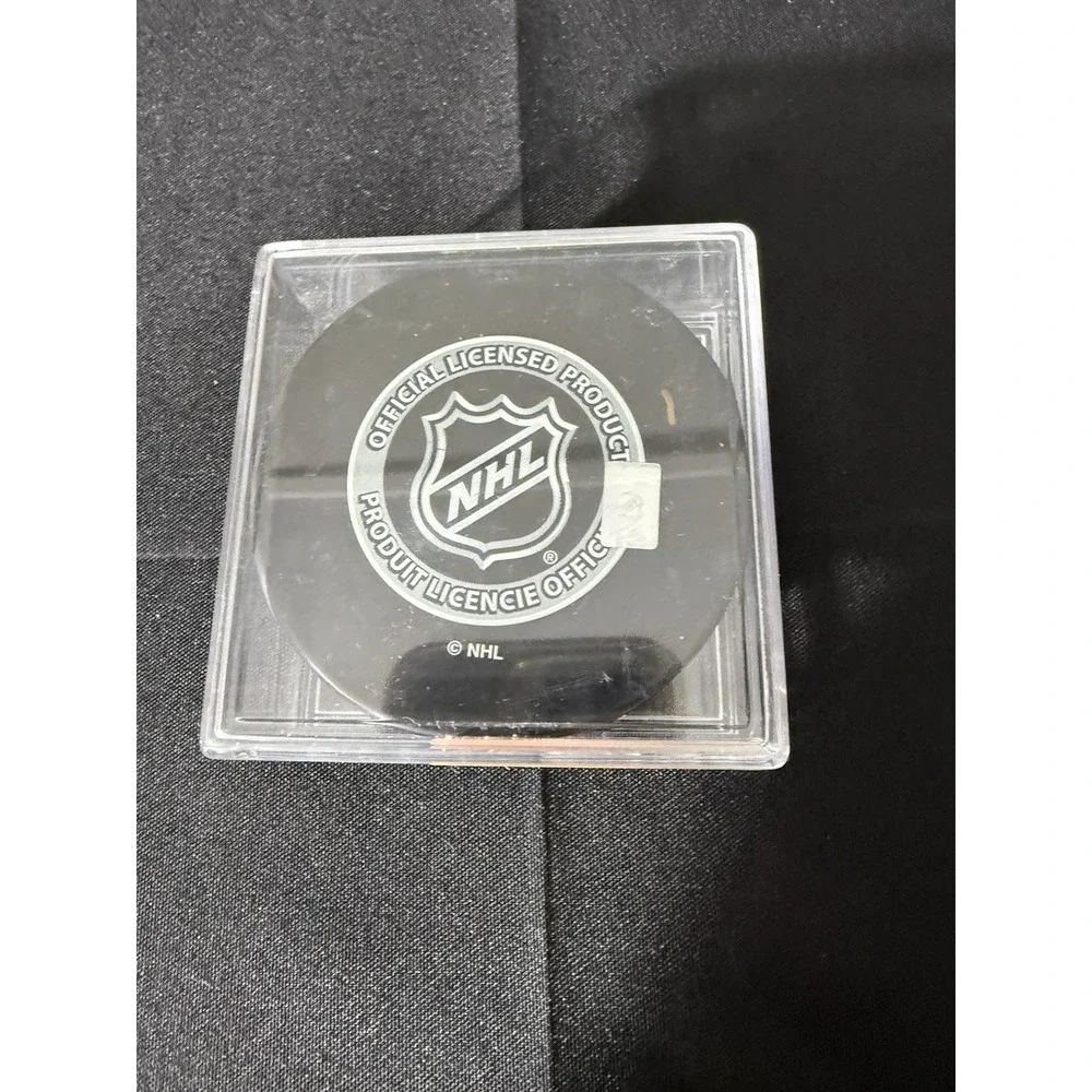 Steve Mason Hand Signed Autograph‎ Auto Philadelphia Flyers Puck Case